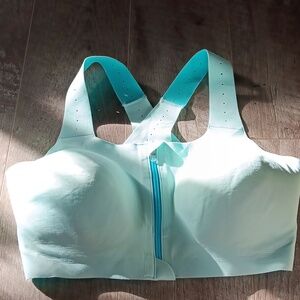 Brooks running bra Dare zip